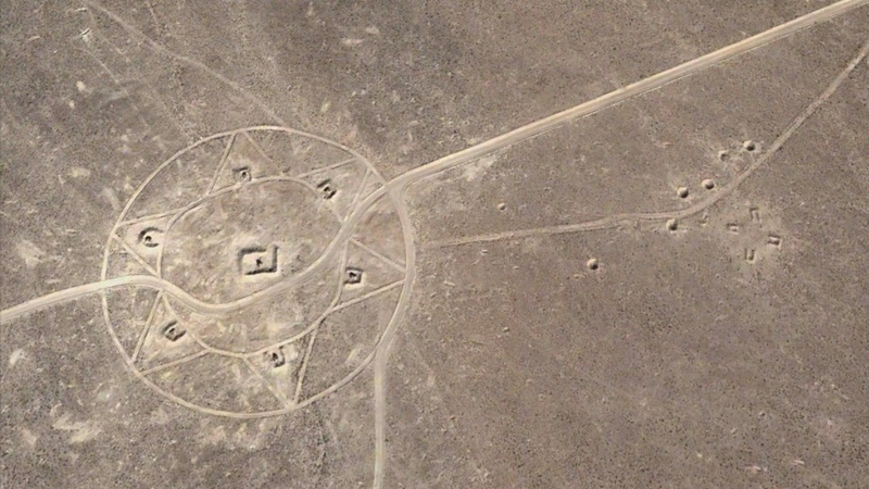 Illustration for article titled The Coolest and Weirdest Artworks That Are Visible from Space